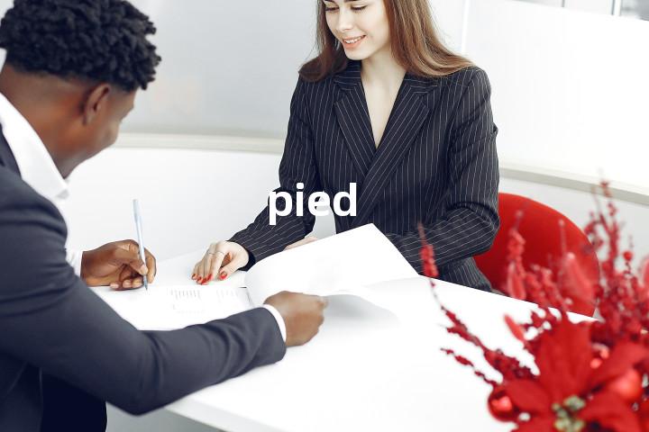 pied