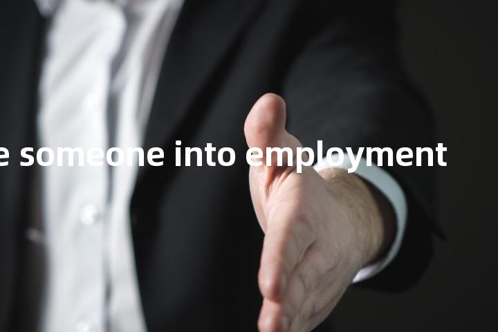 take someone into employment单词图解，单词释义场景配图