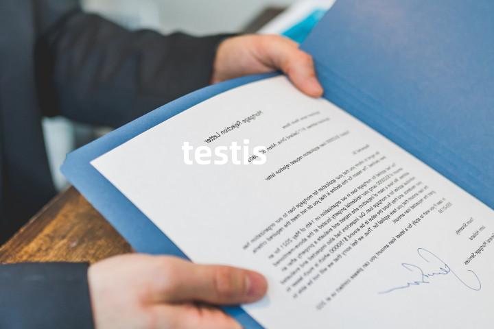 testis