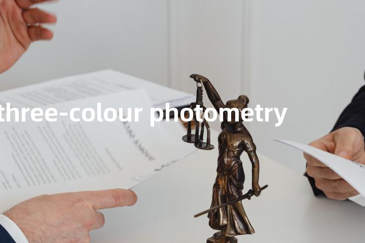 three-colour photometry单词图解，单词释义场景配图