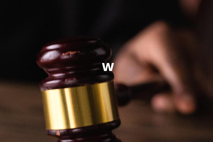 w